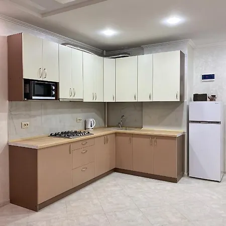 Appartement In Khmelnytsky Street *