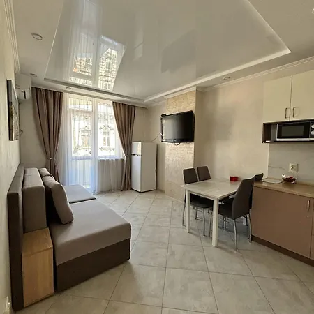 In Khmelnytsky Street Apartment Lviv