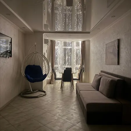 In Khmelnytsky Street Apartment